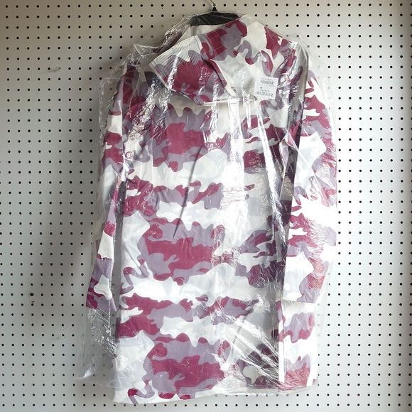 Stutterheim Mosebacke Red Camo Hoodie Raincoat - CHECK LAID FLAT MEASUREMENTS - Picture 5 of 14